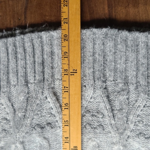 EUC White House Black Market Sweater Women's sz Large Bateau Ombre Cable Knit - Picture 7 of 7